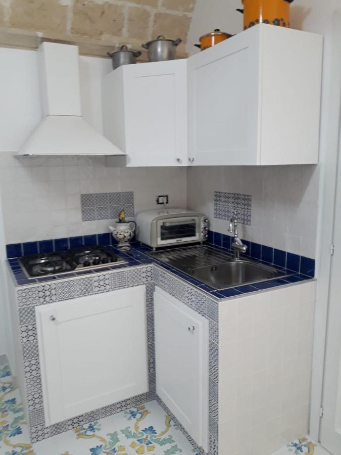 Casa Vacanze Vico Verona 7 Oria  Extérieur photo